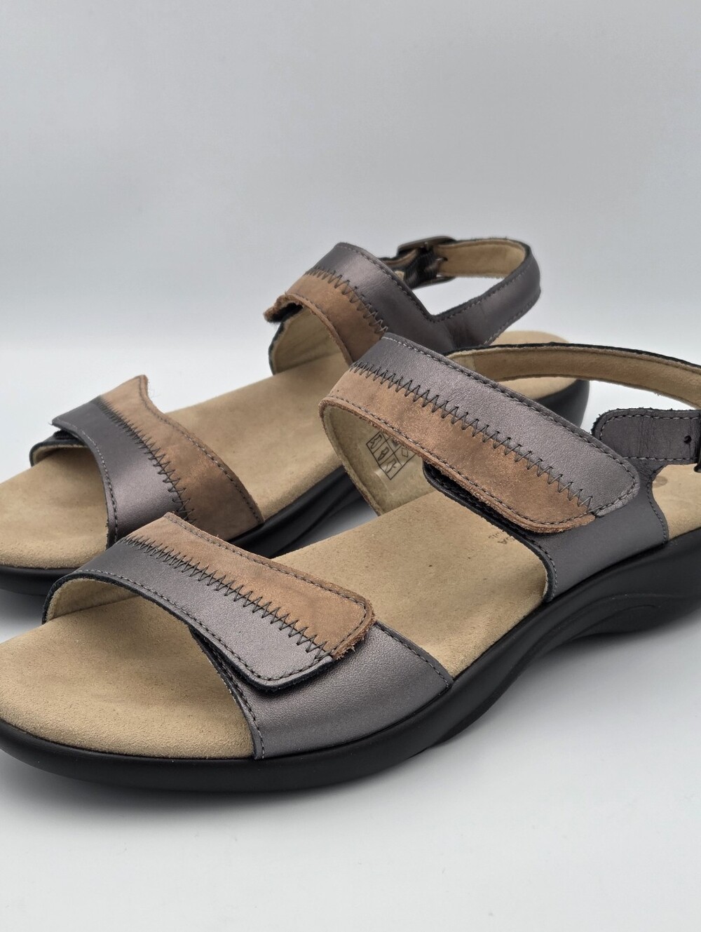 SAS Nudu Dusk Two-Toned Leather‎ Heel Strap Sandals Women's Size 8W